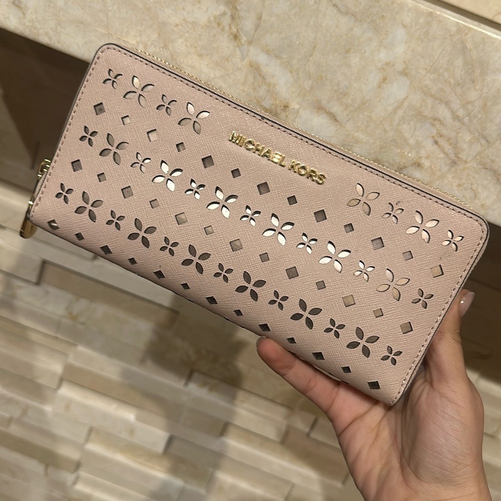 Michale Khors Wallet